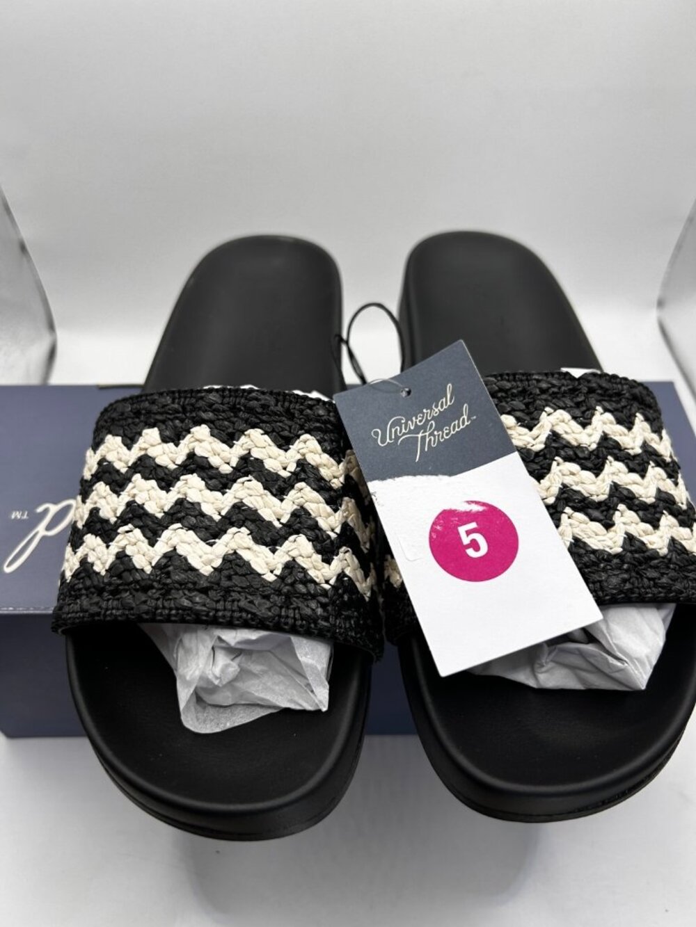 Universal Thread Chloe Sandals Black Woven Slide Size 5 Women New With Box